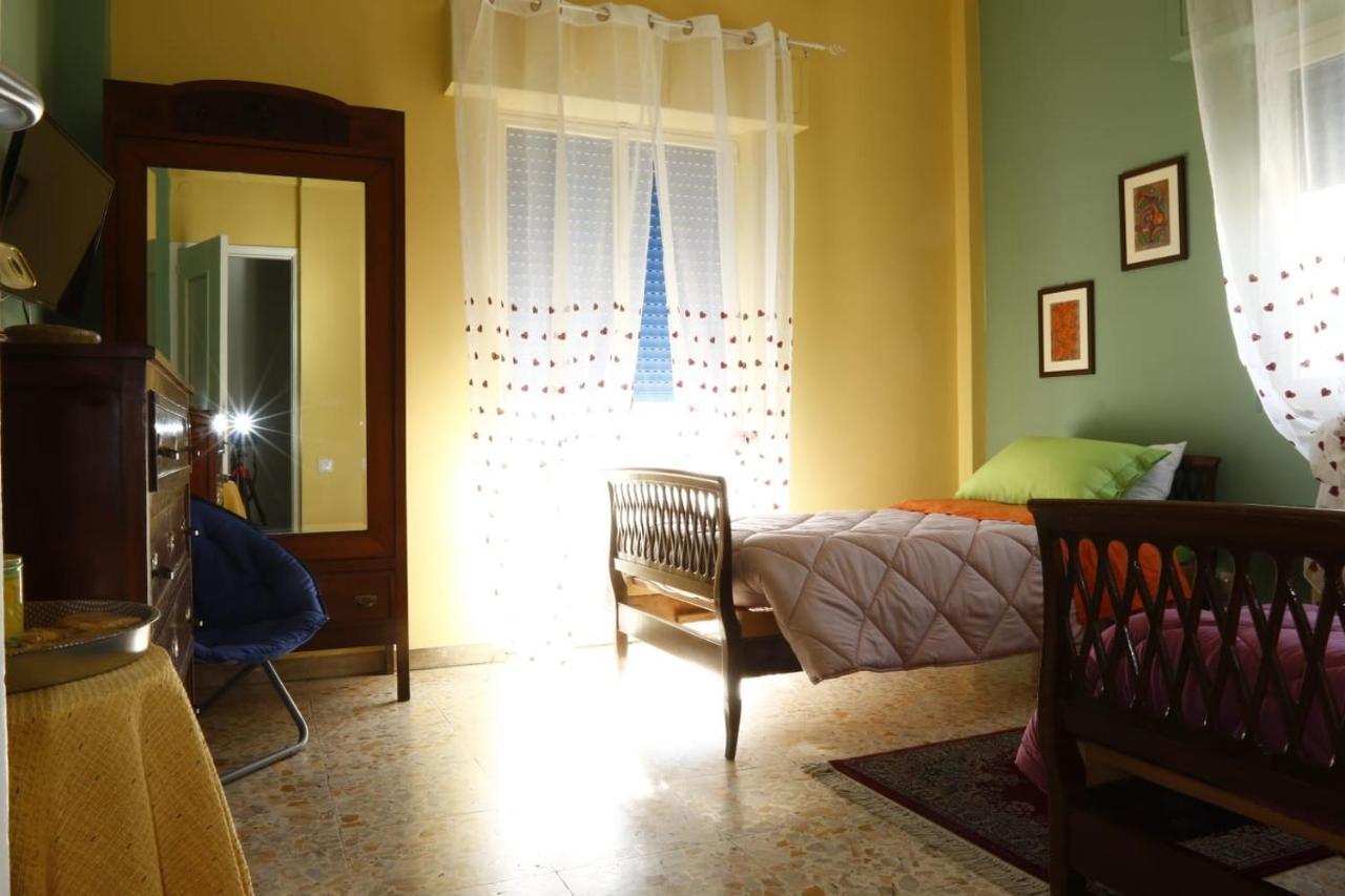 Casa Di Nonna Signorina Bed & Breakfast Giarre Bagian luar foto
