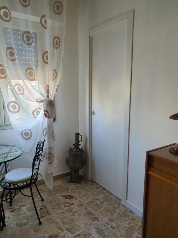 Casa Di Nonna Signorina Bed & Breakfast Giarre Bagian luar foto